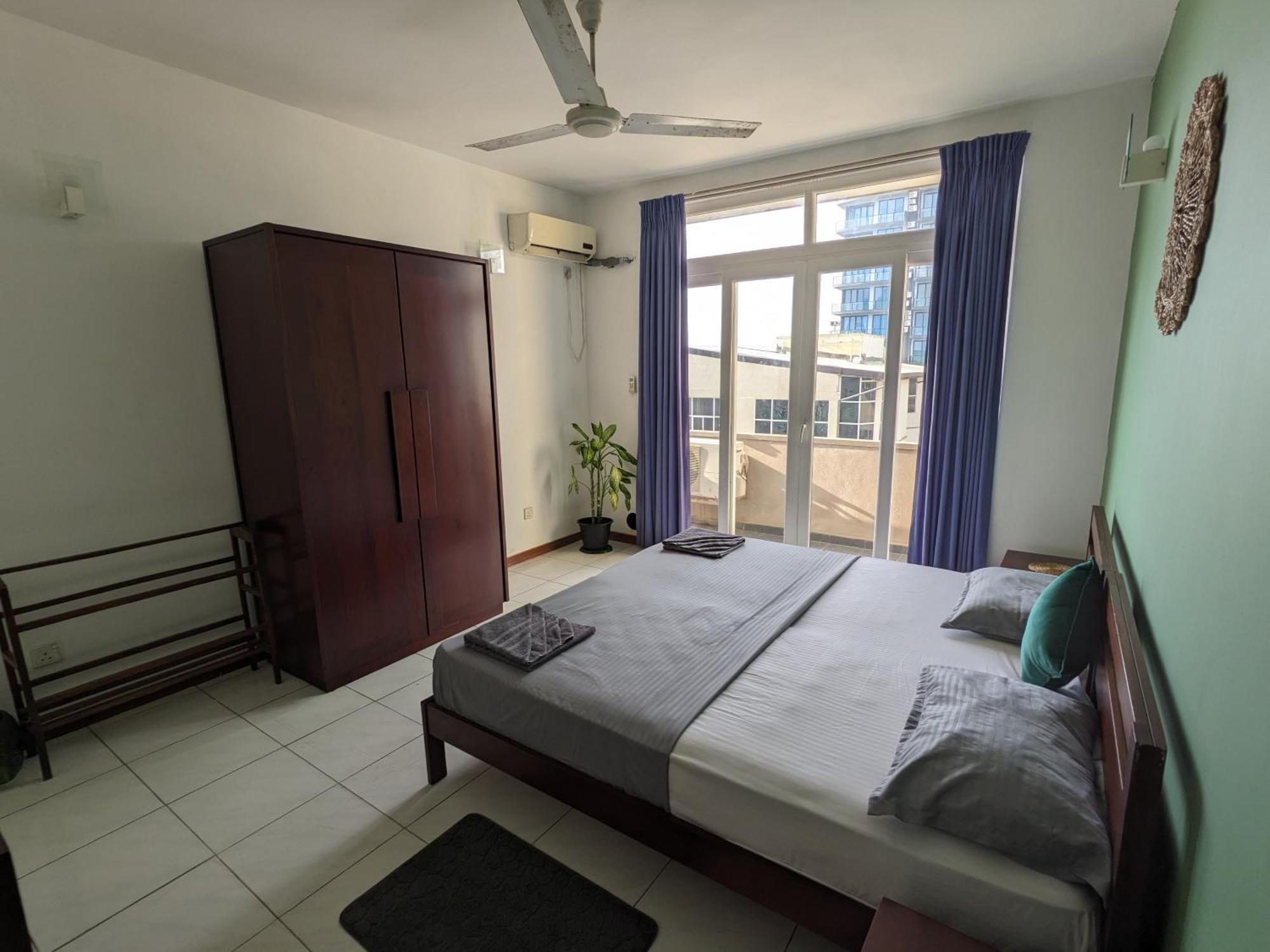 Palmyrah Residencies Hotel Kolombo Bagian luar foto
